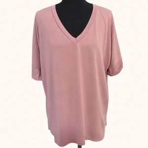 Vine & Love Dusty Pink V Neck Tee Relaxed Fit Short Sleeve